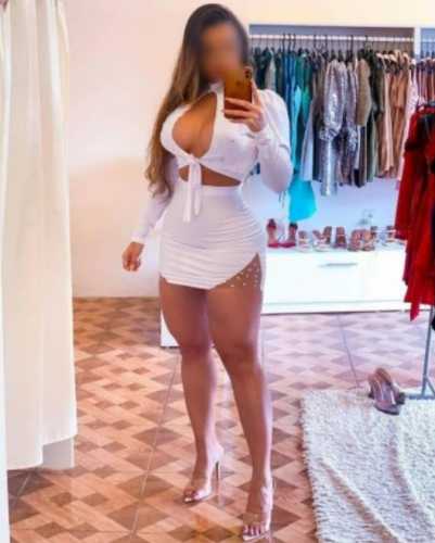 Kızılay Escort Bayan Emel