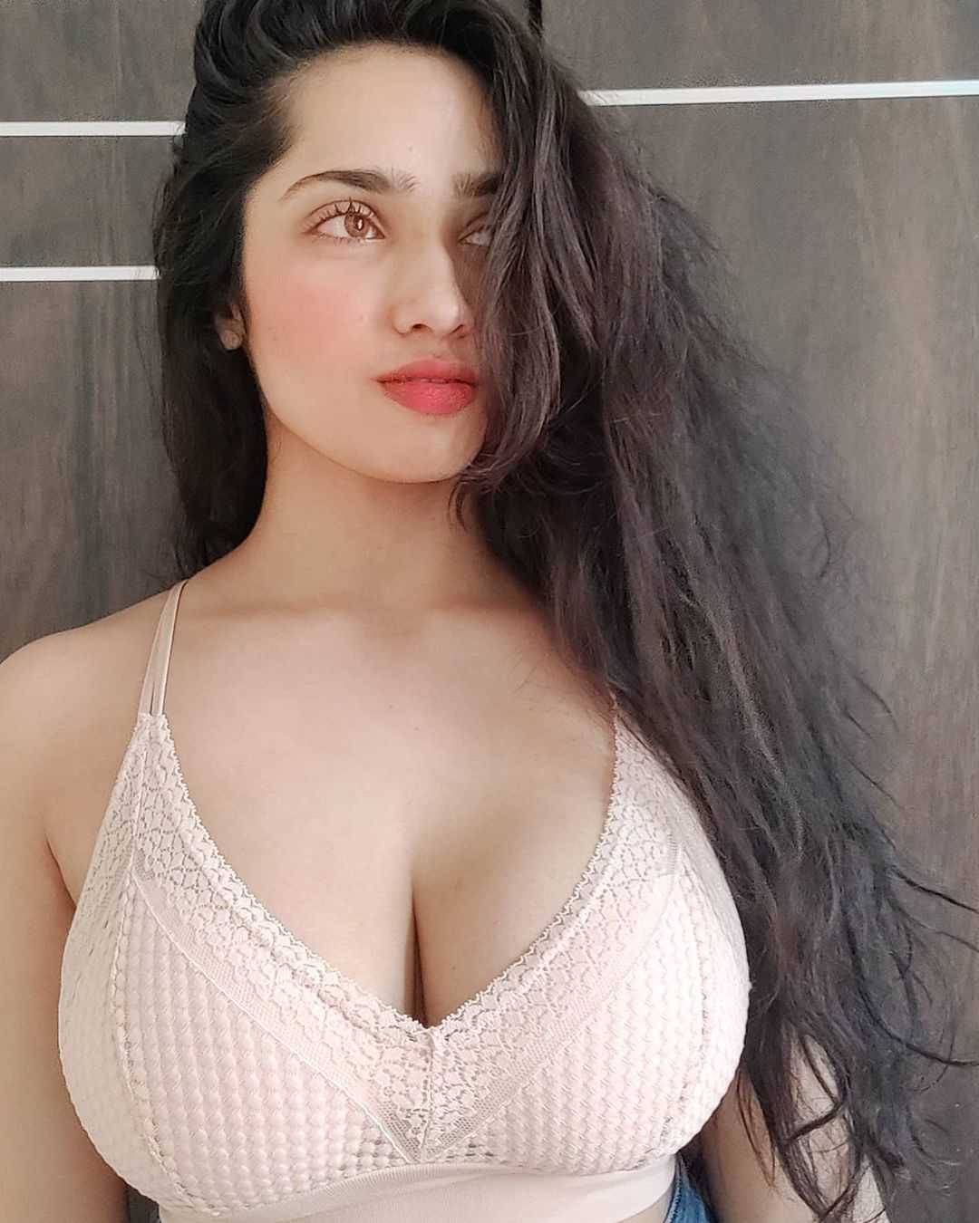 Batıkent escort Rüya
